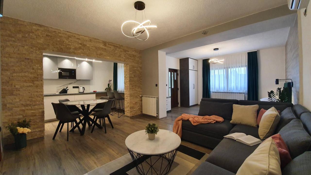 Apartments Lucic Slunj Exterior photo