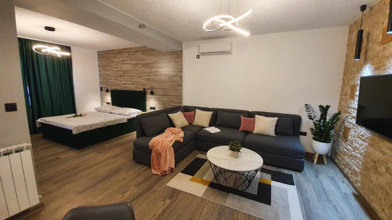 Apartments Lucic Slunj Exterior photo