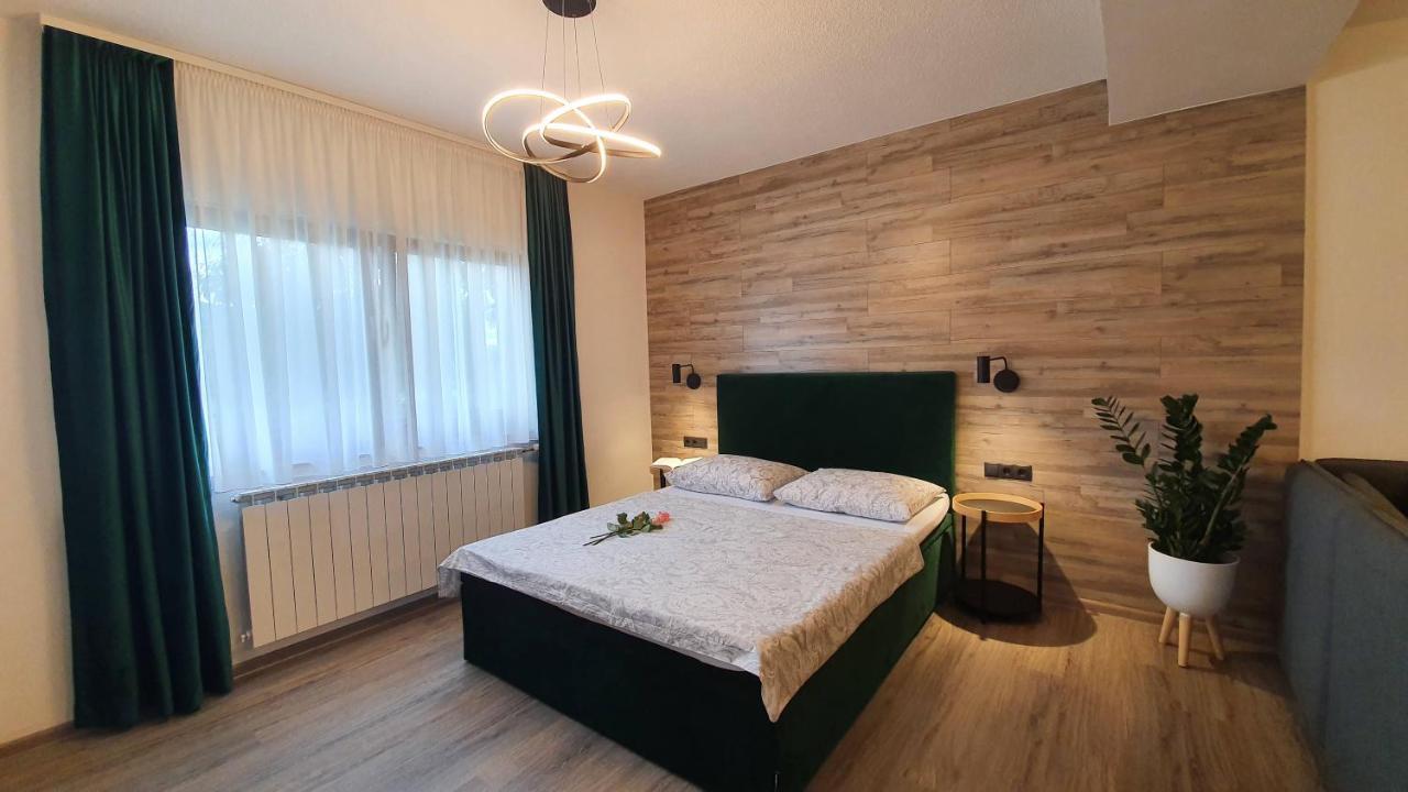 Apartments Lucic Slunj Exterior photo
