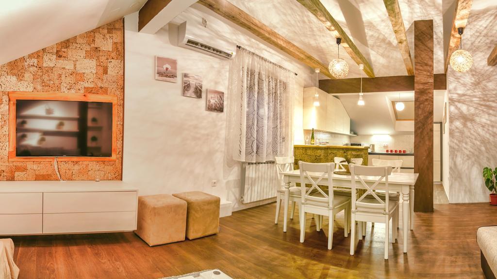 Apartments Lucic Slunj Room photo